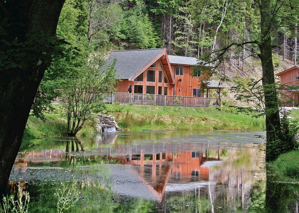 Penvale Lakes Lodges Llangollen Luaran gambar